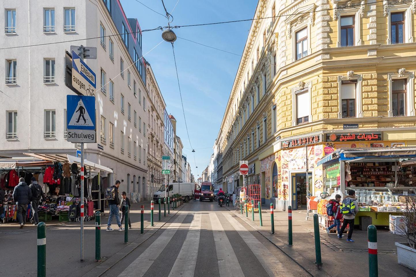 Apartment Ruhig Und Zentral Am Brunnenmarkt, Nur 15 Minuten Ins Zentrum Vienna